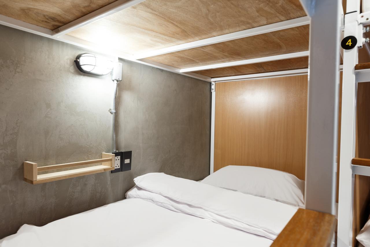Sleepover Hostel Ban Bang Khwang Exterior photo
